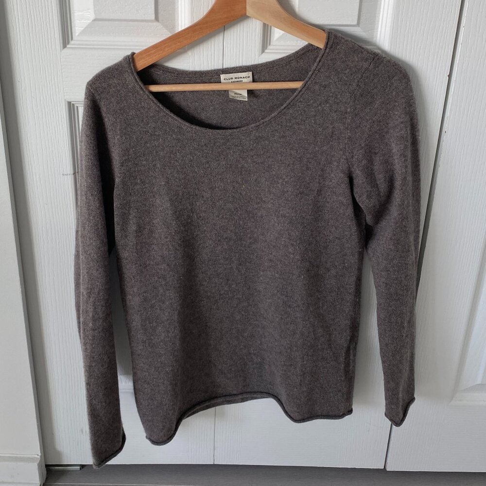 EUC 100% Cashmere Club Monaco Sweater